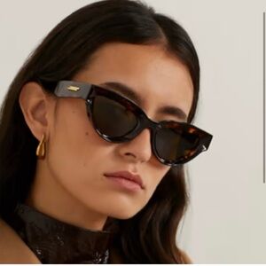 Bottega Veneta Tortoise Sunglasses